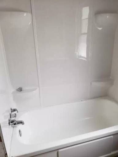 Main picture of 1125 Spring St