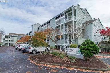 Main picture of 241 N Hayden Bay Dr