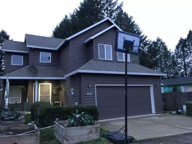 Main picture of 623 N Grant St