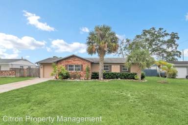 Main picture of 606 Eastbrook Blvd