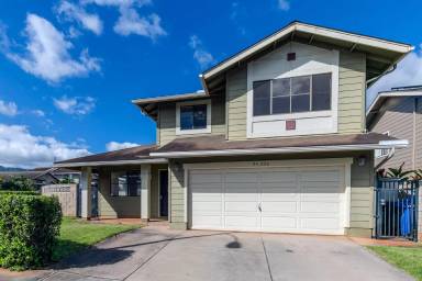 Main picture of 94-200 Pouhana Loop