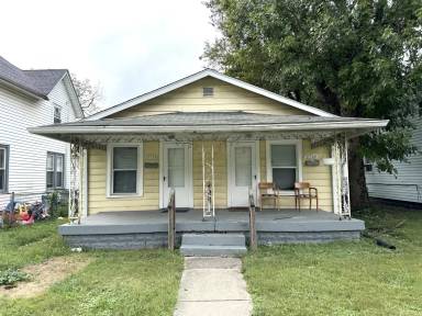 Main picture of 2726 Dr Andrew J Brown Ave
