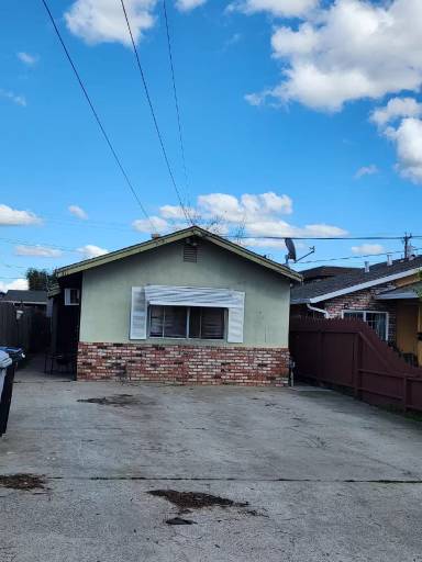 Main picture of 313 S 2nd Ave