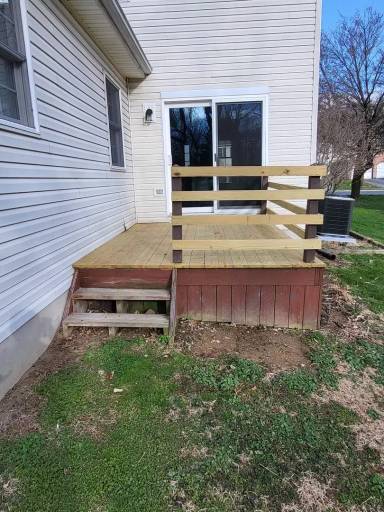 Main picture of 446 Crosswinds Dr