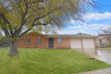 Main picture of 515 Geri Dr