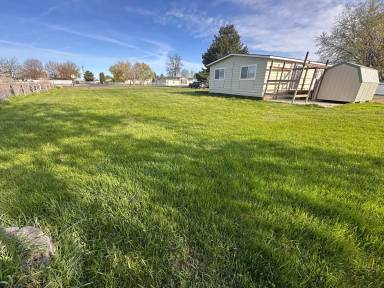 Main picture of 323 Harrison Rd