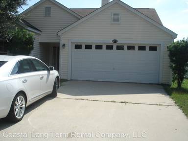 Main picture of 453 Live Oak Walk
