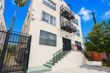 Main picture of 526 S Union Ave