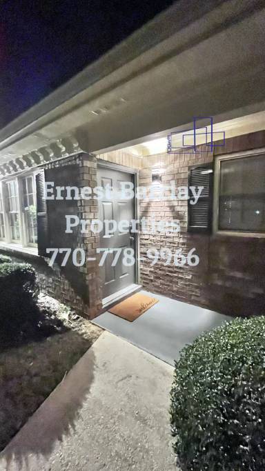 Main picture of 3461 Southgate Trl SE