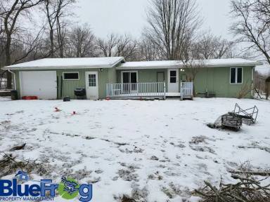 Main picture of 463 Hillside Dr