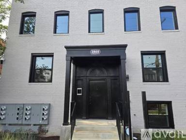 Main picture of 2805 Jasper St SE