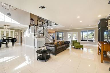 Main picture of 10590 SW 56th Ter