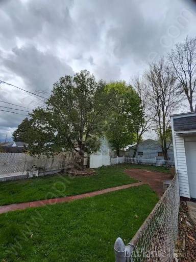 Main picture of 434 California Blvd