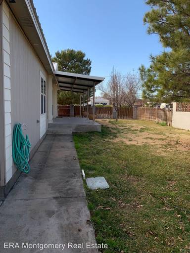 Main picture of 512 N 4th St