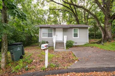 Main picture of 1320 Idaho St