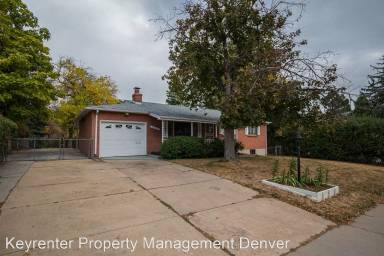 Main picture of 12037 W Arizona Ave