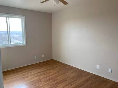 Main picture of 136 Bennett Ave