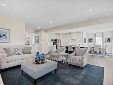 Main picture of 1018 Lacebark Dr