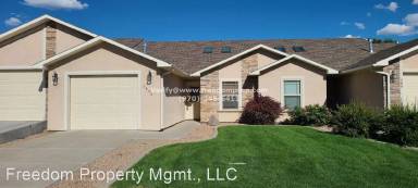 Main picture of 588 1/2 Belhaven Way