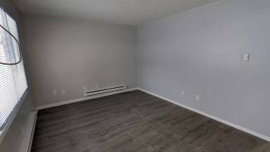 Main picture of 2117 Ashbrook Ave