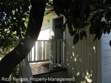 Main picture of 535 N Olive St