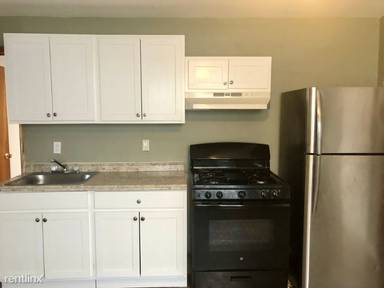 Main picture of 482 Kennedy Blvd