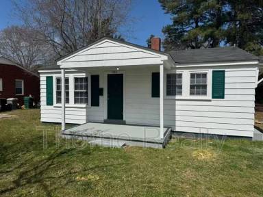 Main picture of 1100 Chapel St