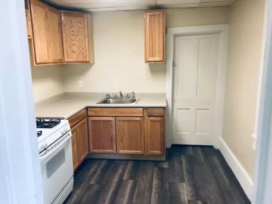 Main picture of 1202 Gomber Ave