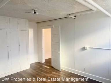 Main picture of 803 N 2nd Ave