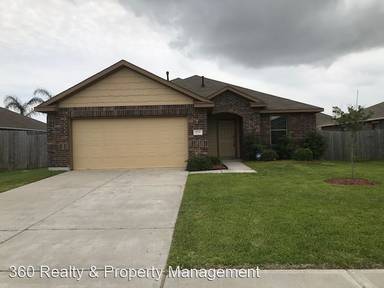 Main picture of 633 27th Ave N