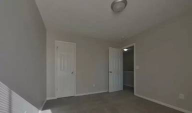 Main picture of 643 Oregon Woods Ct