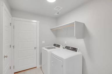Main picture of 3062 S Green Forest Way