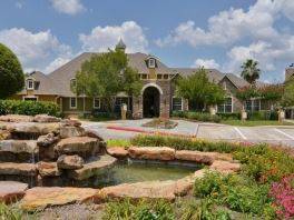Main picture of Artisan At Lake Wyndemere