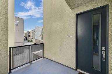 Main picture of 11230 Hidden Peak Ave