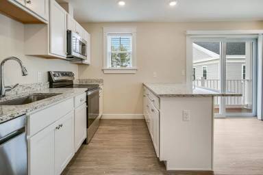 Main picture of Clover Leaf Apartments