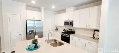 Main picture of 304 Hazy Hills Ln