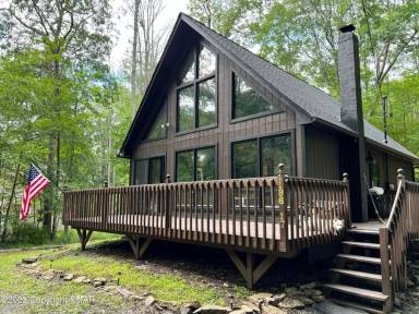 Main picture of 211 Dorchester Dr