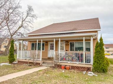 Main picture of 2216 Longyear Ave