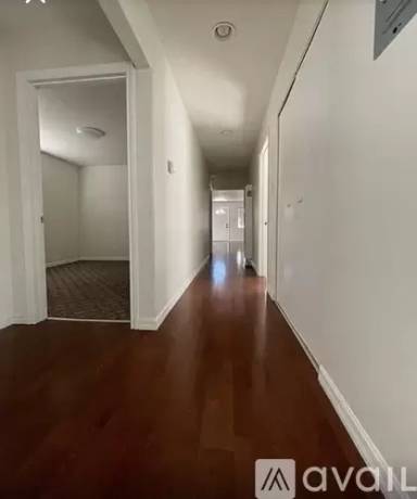 Main picture of 2715 S Cochran Ave
