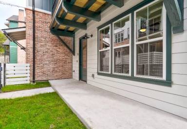 Main picture of 3809 Valley View Rd