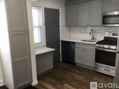 Main picture of 565 Main St