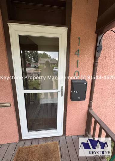 Main picture of 1410 Carteret Ave