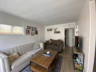 Main picture of 1952 Reed Ave