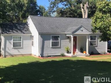 Main picture of 903 Goodbar Dr