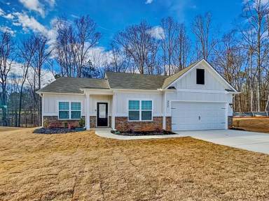 Main picture of 332 Oliver Dr