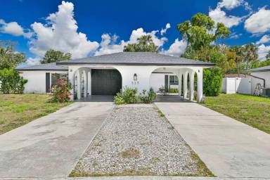 Main picture of 523 SE 24th Ave