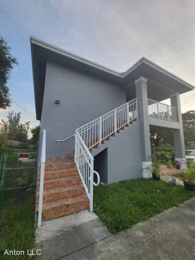 Main picture of 12030 SW 214th Ter
