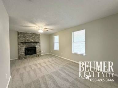 Main picture of 2292 Sparrow Ln