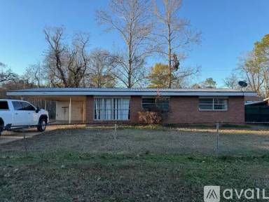 Main picture of 2814 Sabine Dr