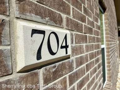 Main picture of 704 Tower Mill Ct